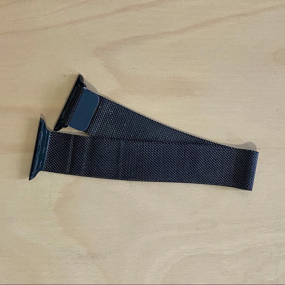 Milanese Loop Apple Watch band